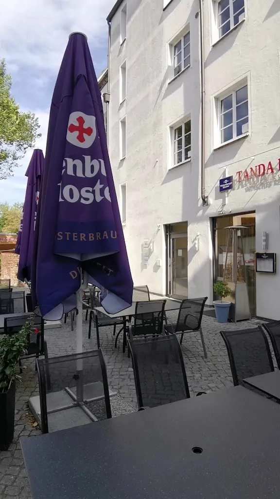 Tanda Palace_Landshut_slider_image_2