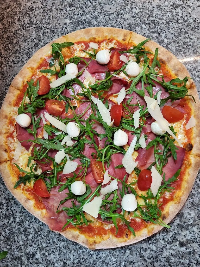 Menu_Pizzeria Pomodoro & Mozzarella_Landshut_image_9