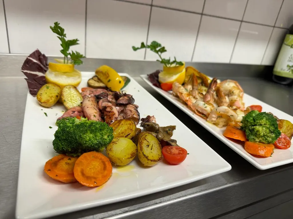 Pizzeria Pomodoro & Mozzarella_Landshut_slider_image_3