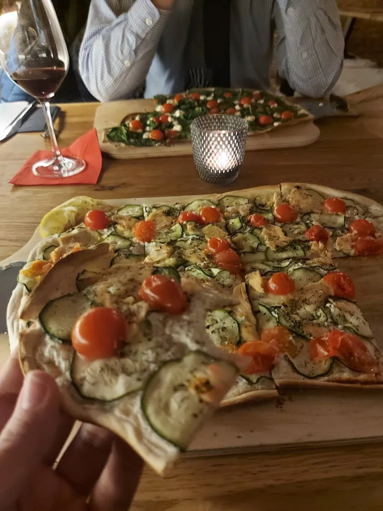 Isabel Cristina Perez Verona_Tavern in Vitztumb_Landshut_review