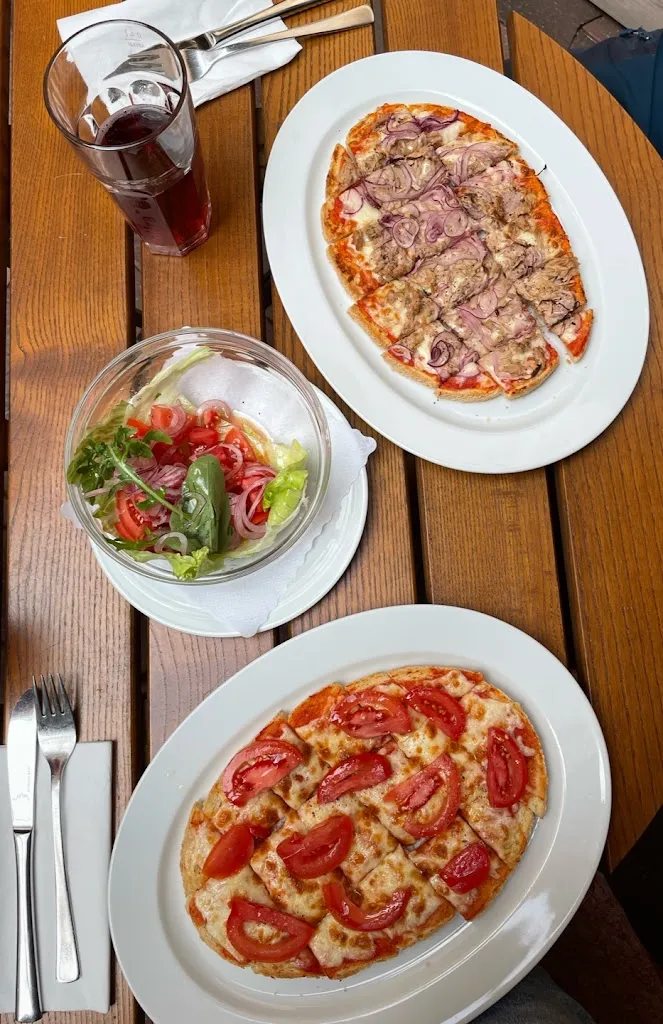 Marie Holibka_Donna Pina Vino Bruschetta & Piadina_Landshut_review