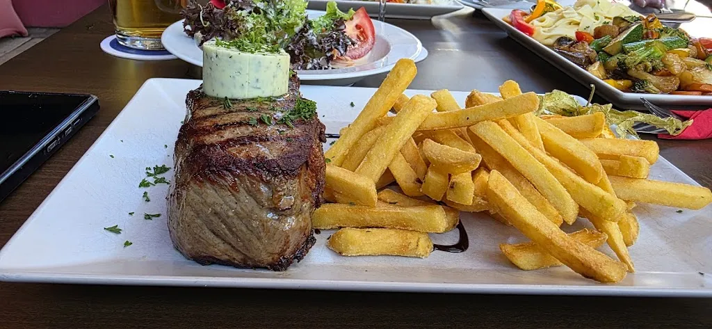 Abbas Restaurant und Pilsstube_Herrenalb_slider_image_3