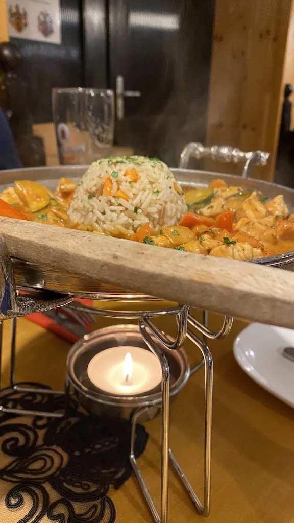 Kinga K. (ninisiaq)_Gasthaus Zur Schwimmschule_Landshut_review