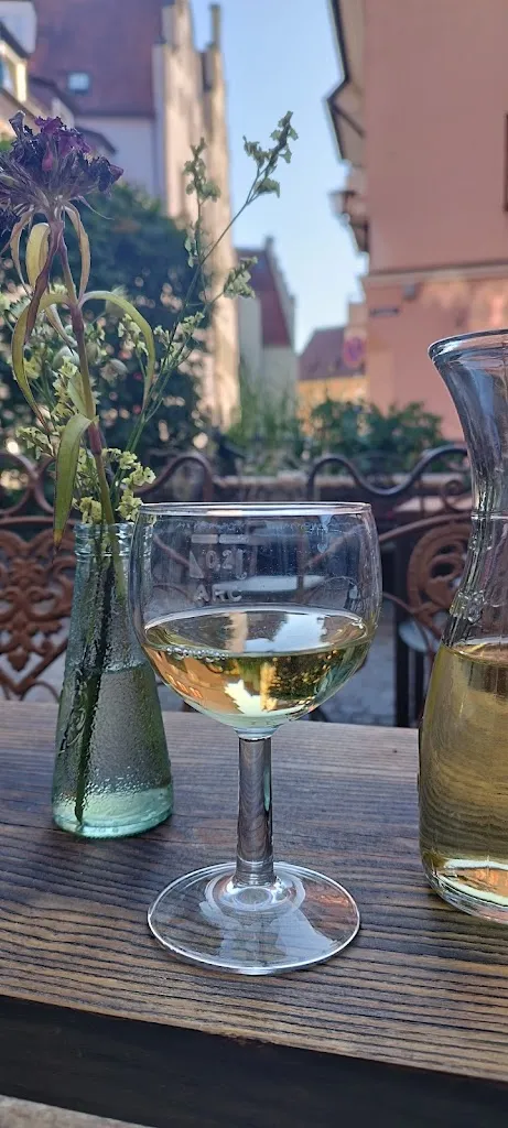 Schwarzer Hahn_Landshut_slider_image_2