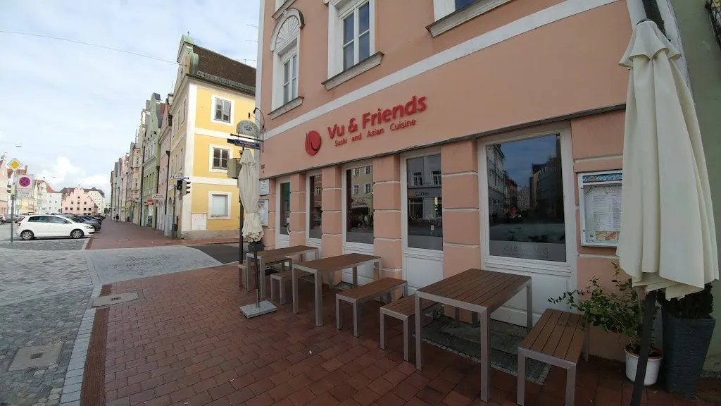 VU & Friends Asian Fusion restaurant in Landshut