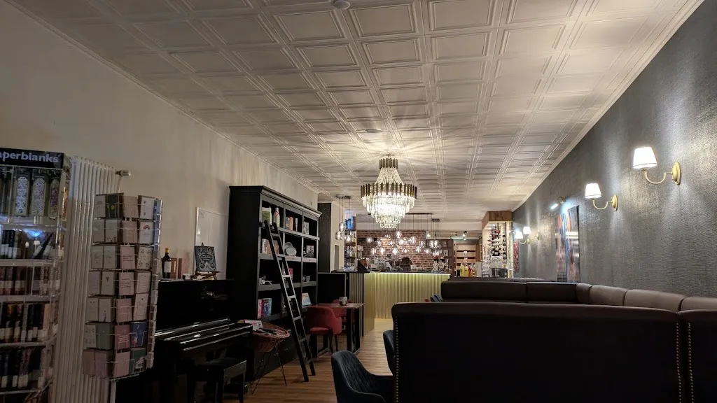 Café und Buch Symposium_Landshut_slider_image_3