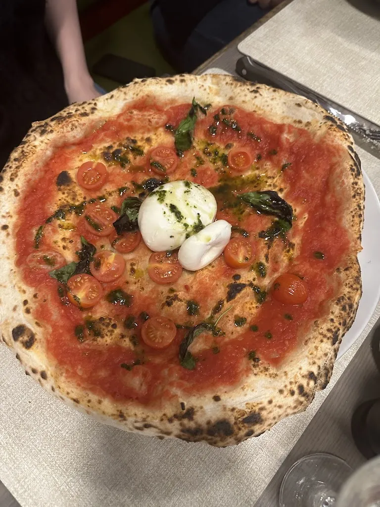 Granit Gecaj_DA ARMANDO PIZZA - Erste echte neapolitanische Pizza in Landshut_Landshut_review