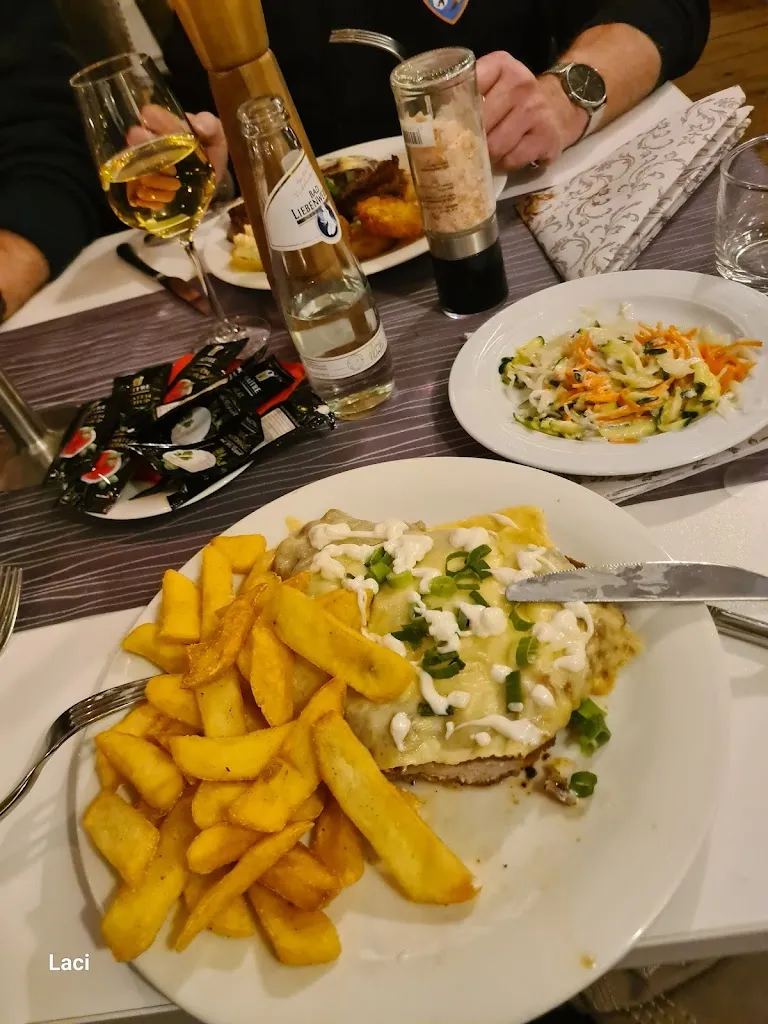 Das Restaurant_Eisenhüttenstadt_slider_image_3