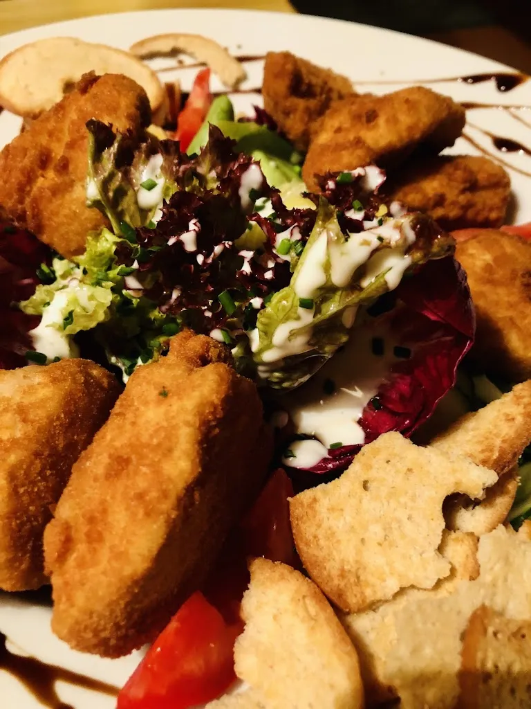 Patrik Pizinger_Waidlerstubn - Gasthaus Frey/ Hofmann_Neureichenau_review