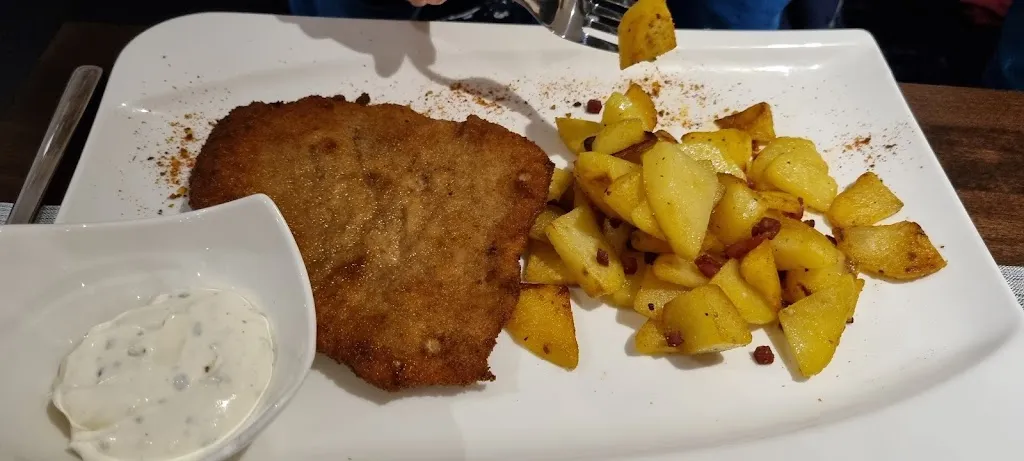 John Bow_Plaza Restaurant_Herrenalb_review