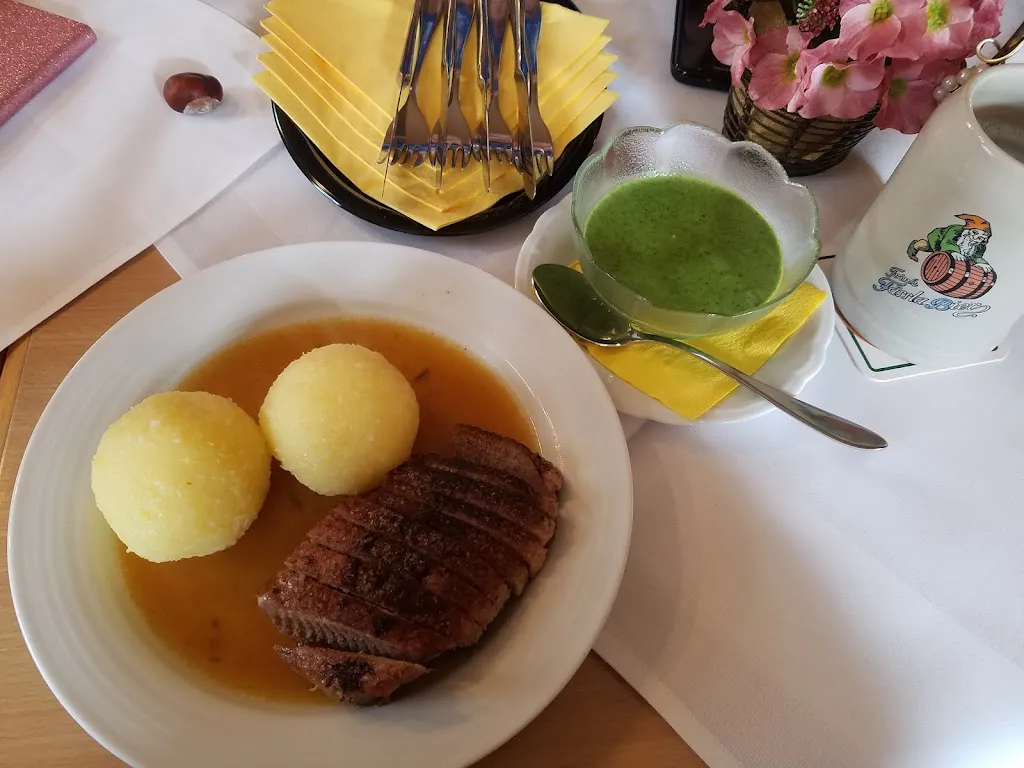 Christine Petrie_Benedikts Stube Gaststätte_Oberhaid_review