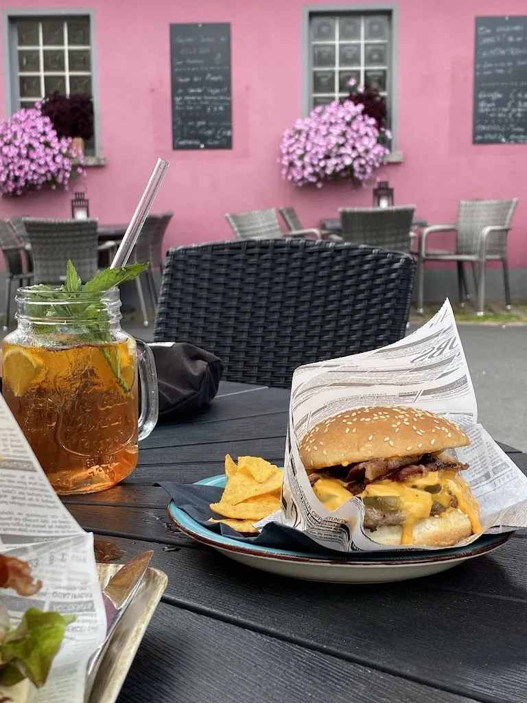 Igor Yurov_Cafffé3_Obersinn_review