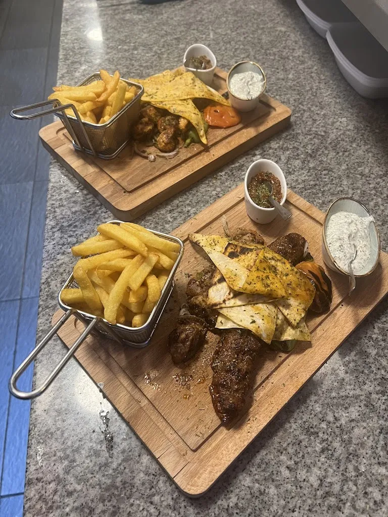 Menu_Herrenalber Pinsa Pasta Burger Grill Haus_Herrenalb_immagine_9