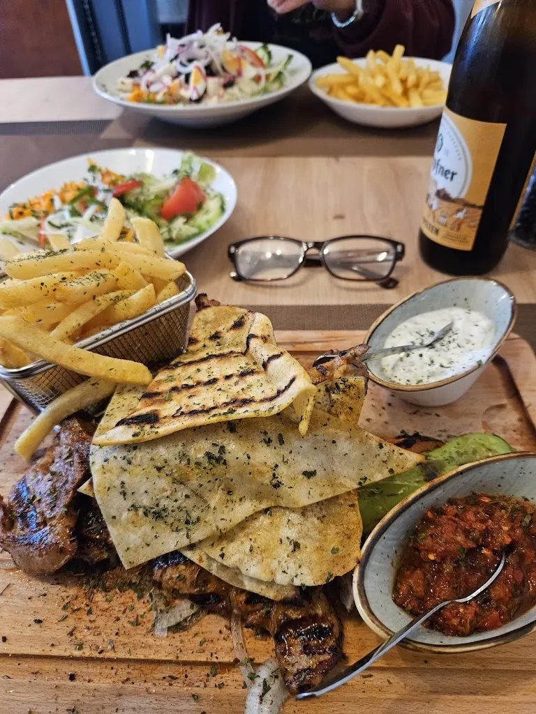 john noble_Herrenalber Pinsa Pasta Burger Grill Haus_Herrenalb_review