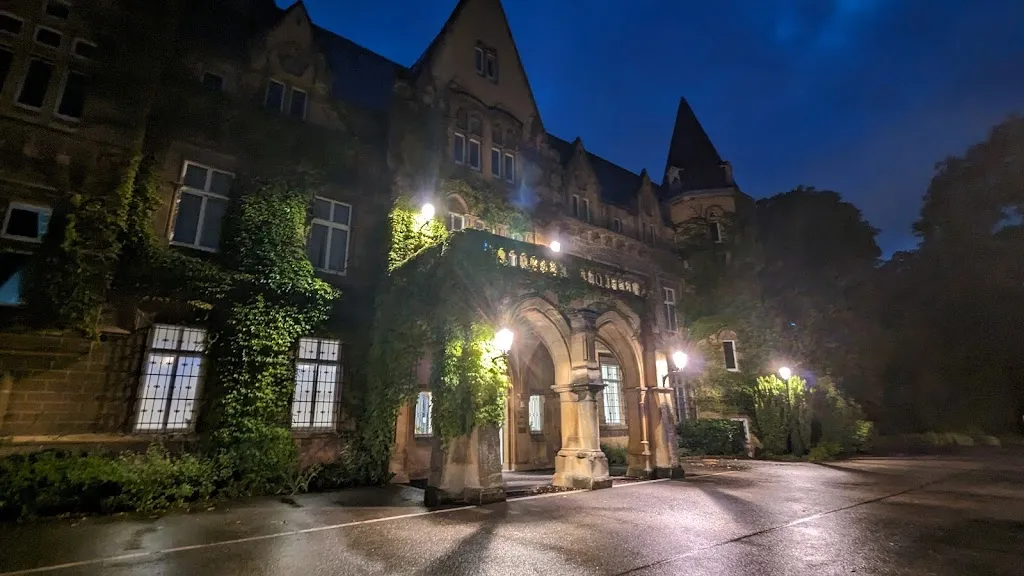 Florian Constanty_Schloss Halberg_Saarbrücken_review