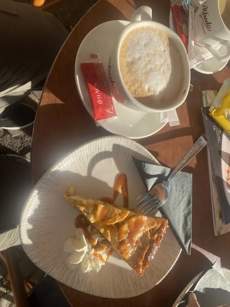 Maya_ALEX Saarbrücken_Saarbrücken_review