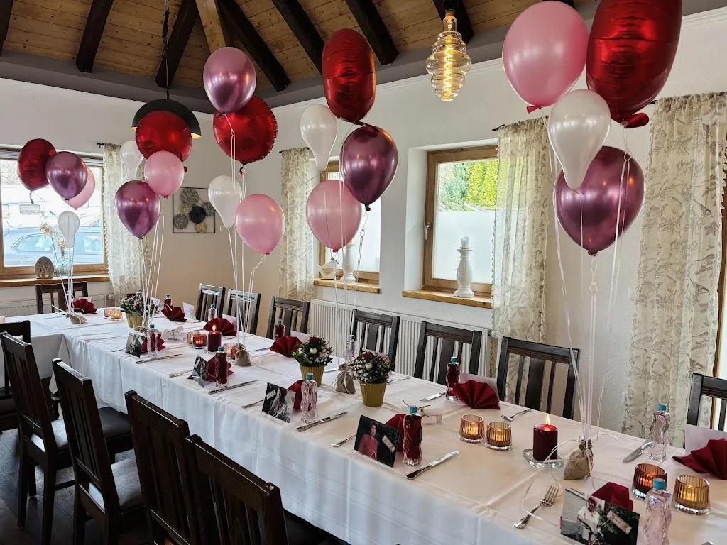 Valentina Bardelli_Reibersdorfer Hof_Parkstetten_review