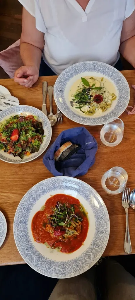 Verena Greil_Lieb.Ess_Deggendorf_review