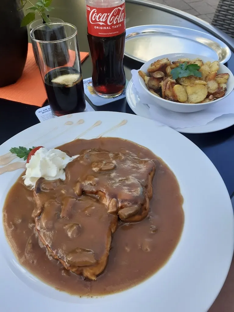 nicole dinzey_Gasthaus Krone_Dürrheim_recensione