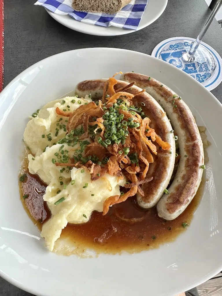 Gustav_Das Oberhaus_Passau_review