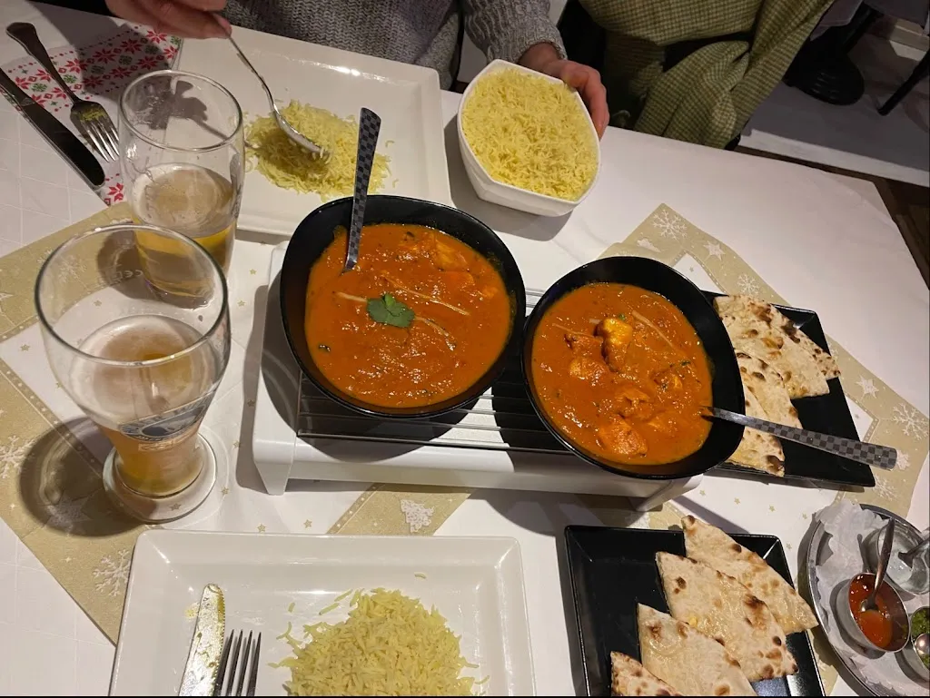 Gracelyn Balzat_New Indian Palace_Freising_review