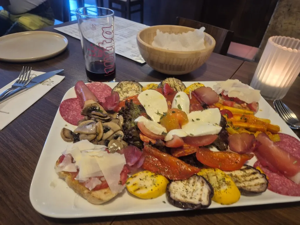 Pizzeria Restaurant Fratelli_Pfaffenhausen_slider_image_3