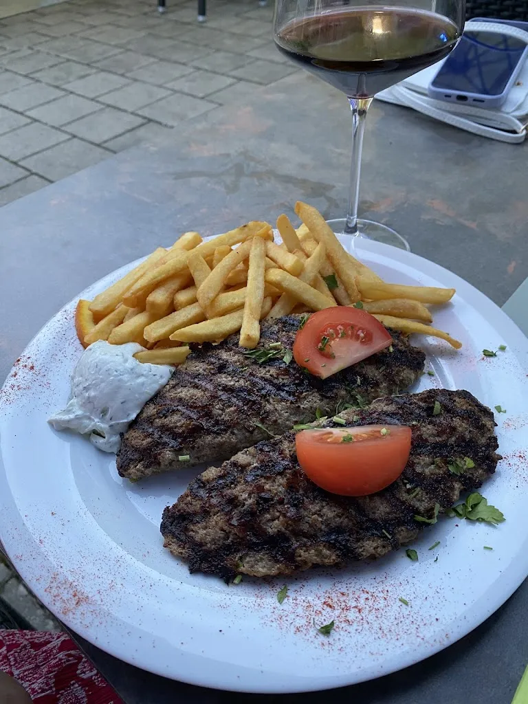 Jens Diedrich_Restaurant Am Aicha bei Maria & Niko_Postbauer-Heng_review