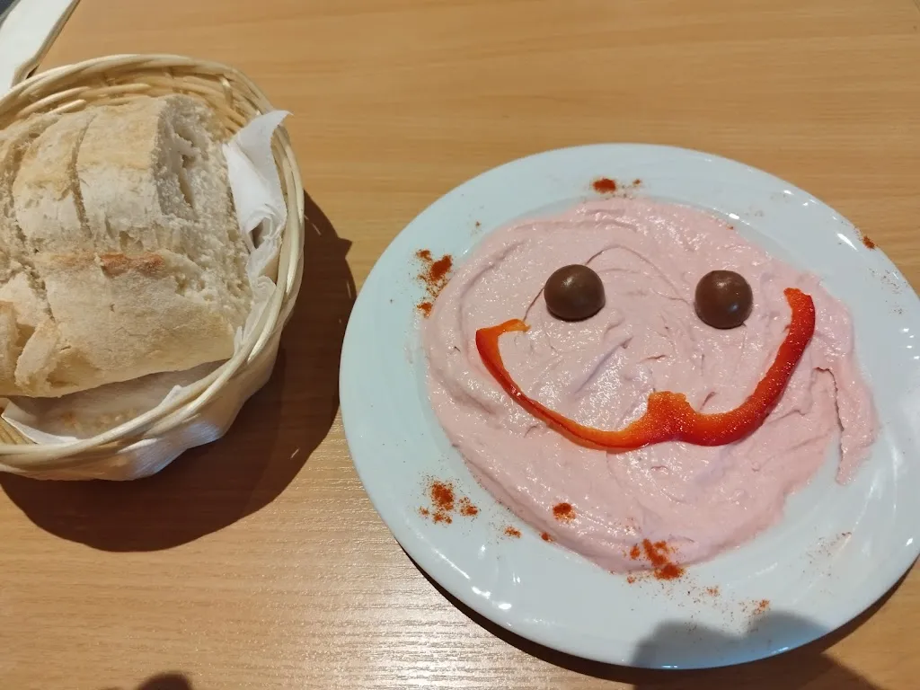 Menu_Odysseas_Postbauer-Heng_image_4