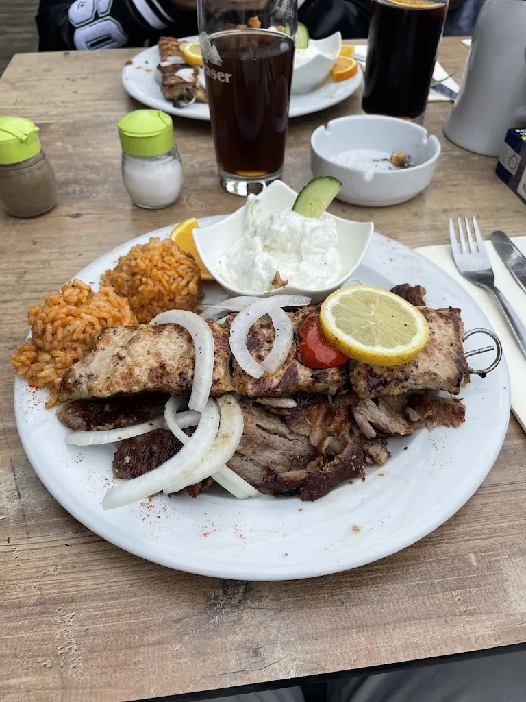 Odysseas_Postbauer-Heng_slider_image_2