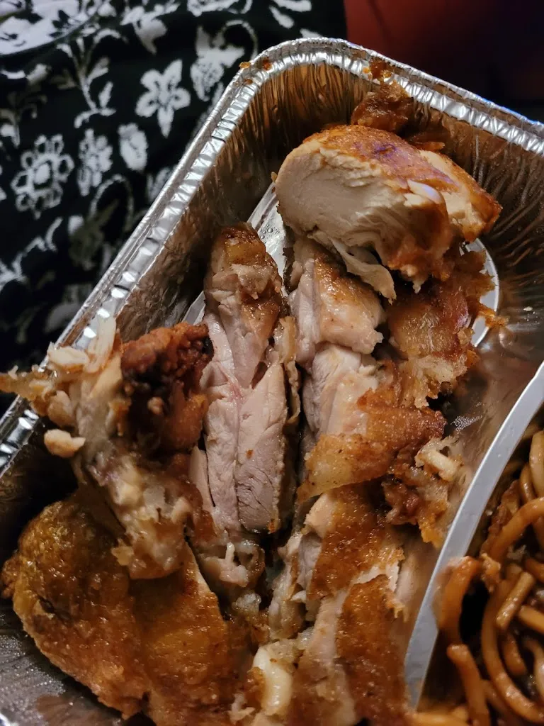 Menu_China Restaurant Dynasty_Postbauer-Heng_image_8