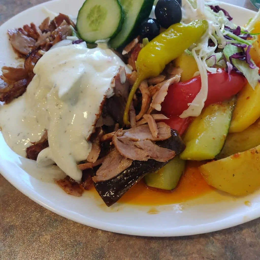 Rojin's Kebap House_Postbauer-Heng_slider_image_3