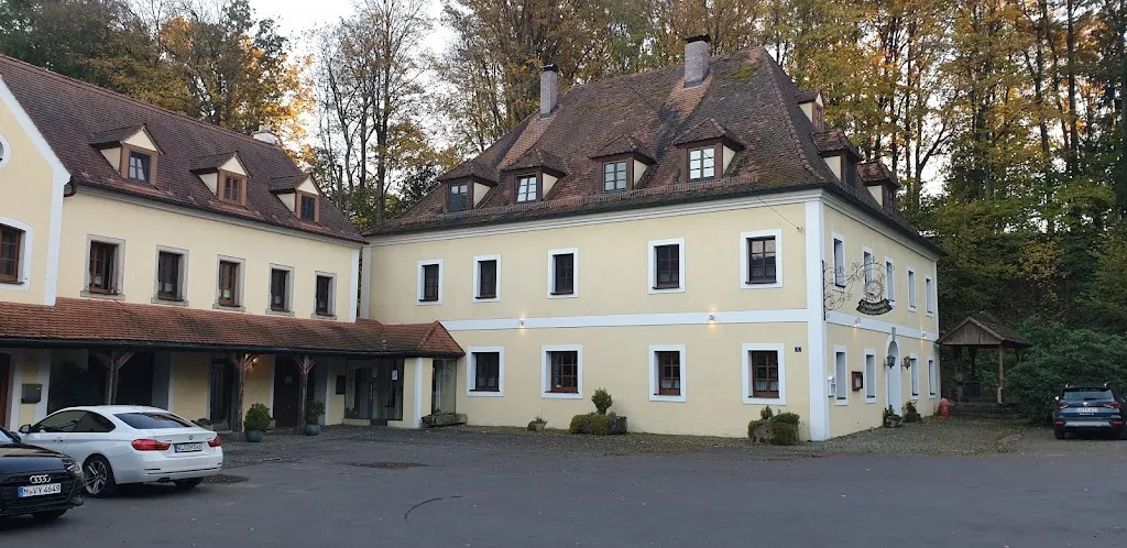 william leslie_Landhotel Kahrmühle - Radomira & Josef Eichermüller_Pressath_review