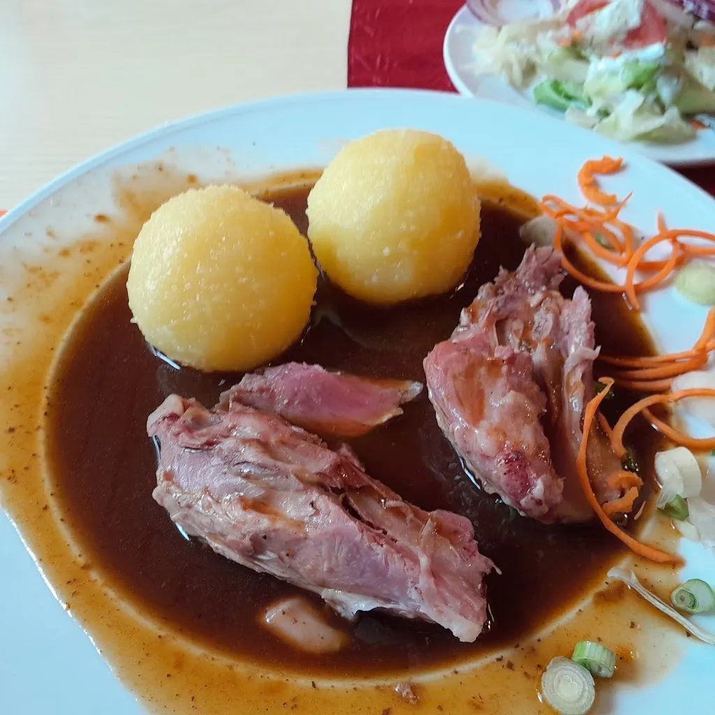 Schwarzes Roß_Presseck_slider_image_3