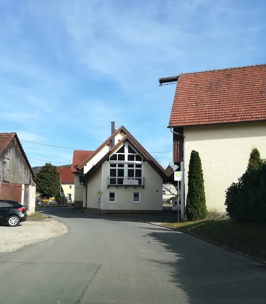 Gasthof und Brennerei Hofmann restaurant in Pretzfeld