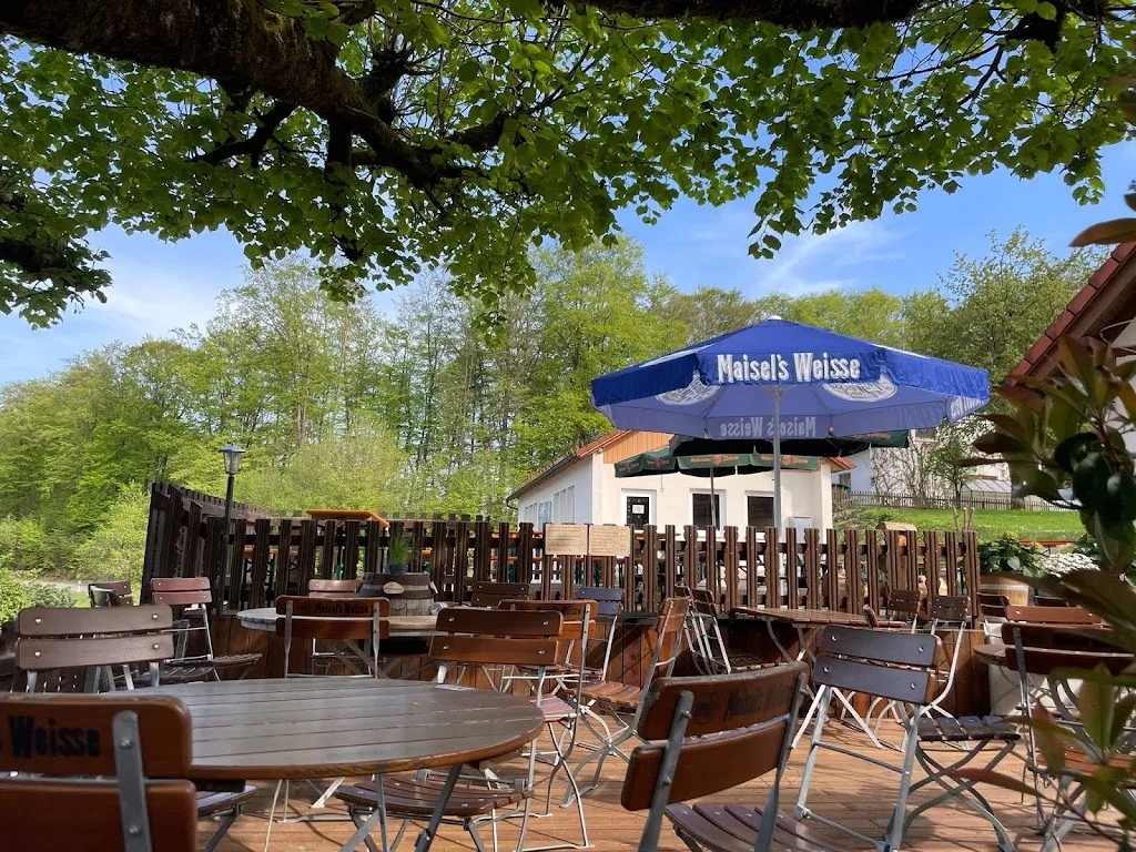 Gasthof und Pension "Zur Burgruine" restaurant in Pottenstein