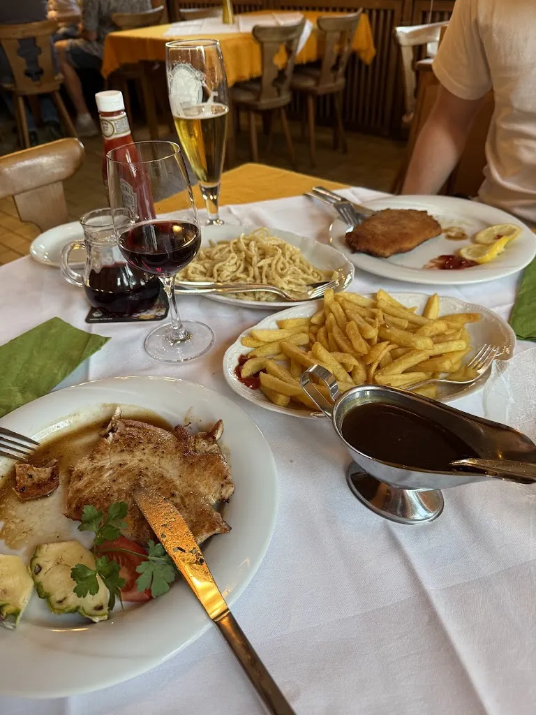 Svitlana Yakovlieva_Gasthaus z. Hirschen_Dürrheim_review