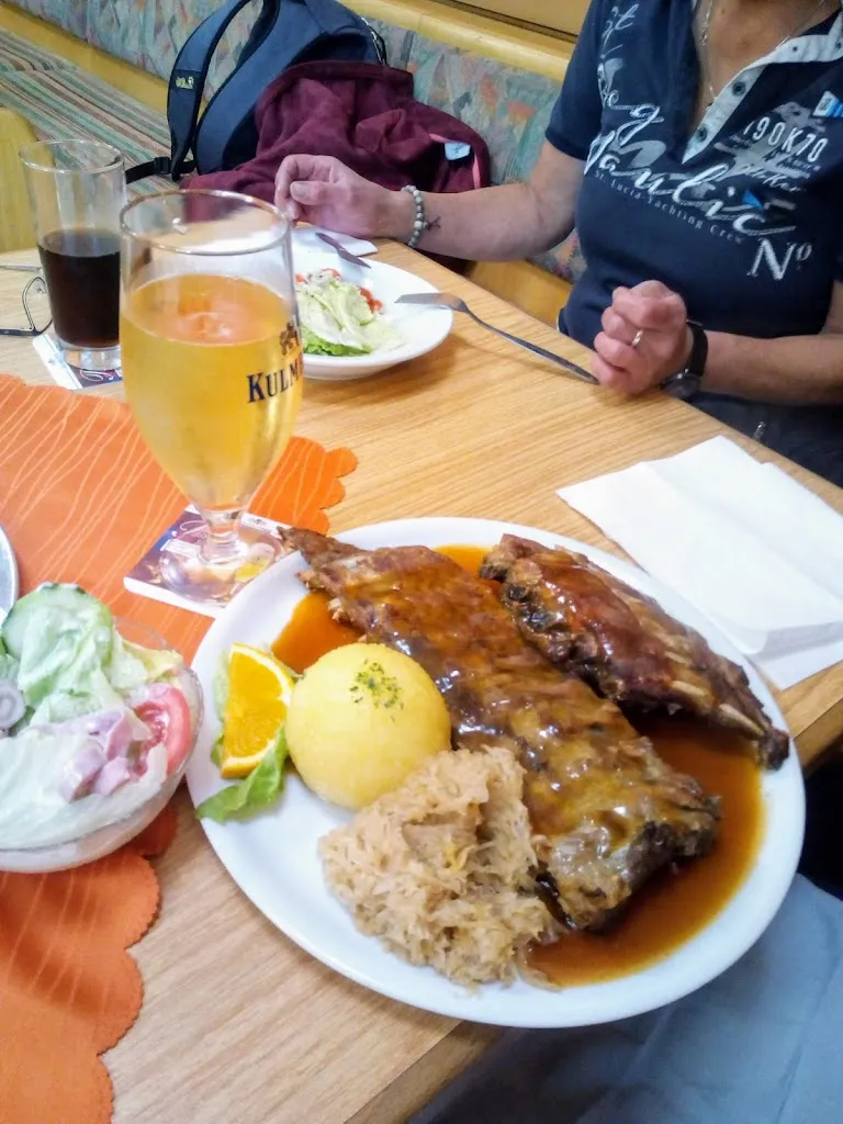 Gaststätte Zum Fahnenstein_Pottenstein_slider_image_3