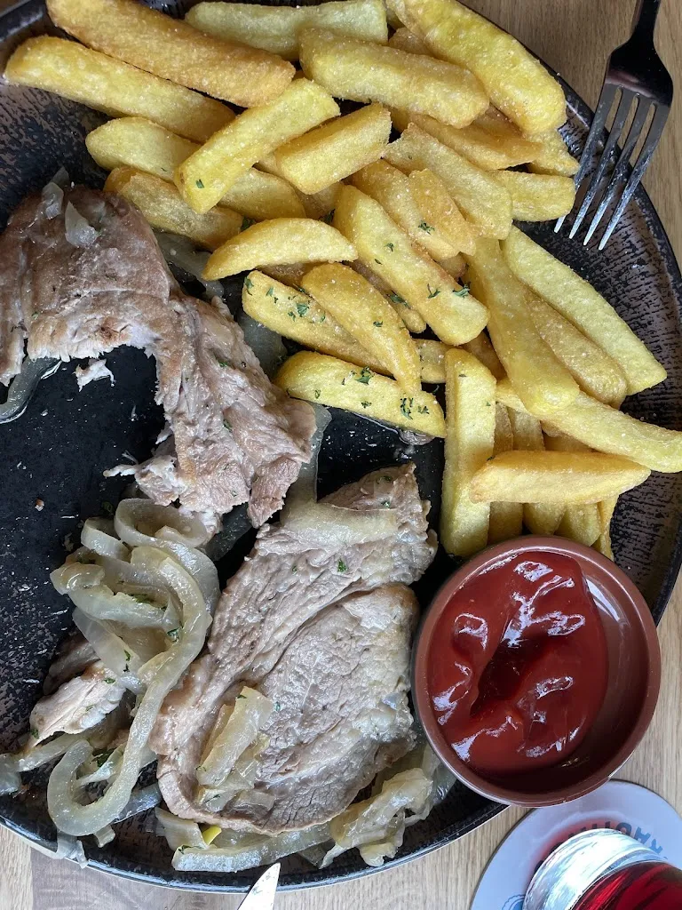 MAIK W_Zollhaus IX_Bayreuth_review