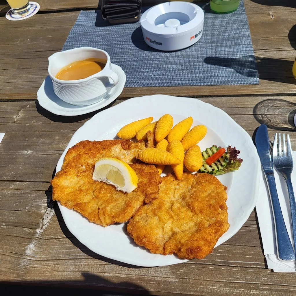 Gini Star_Gaststatte Elf am Roderburg_Bayreuth_review