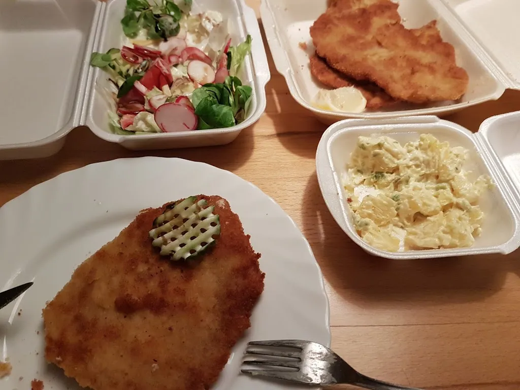 Mila Hu_Gaststatte Elf am Roderburg_Bayreuth_review