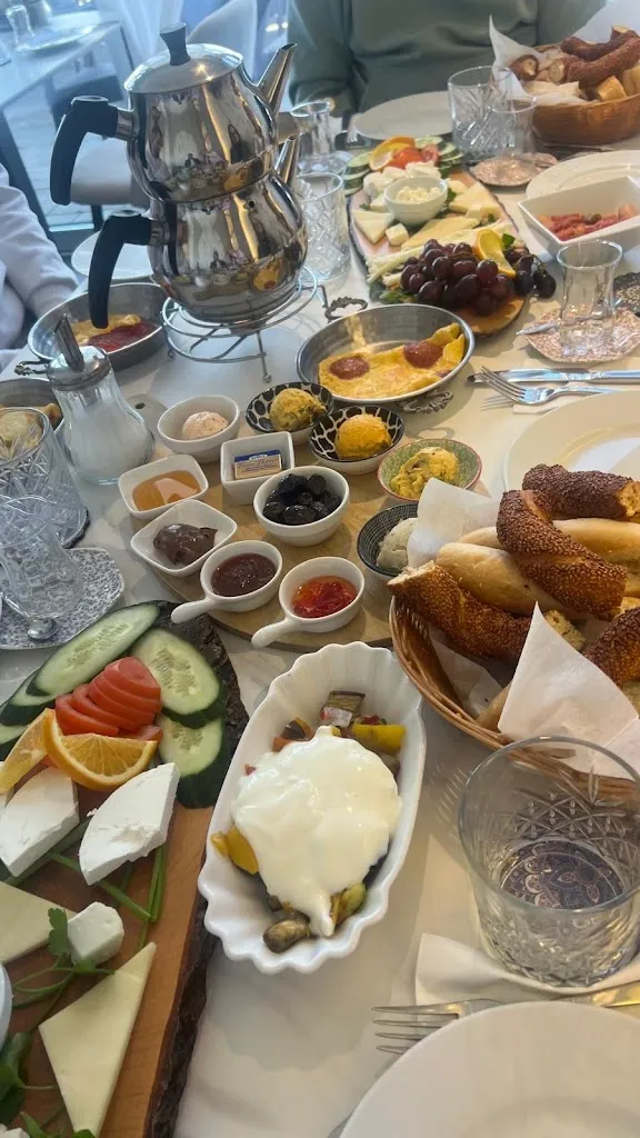 Stefanie M._K´AFALTI_Puchheim_review