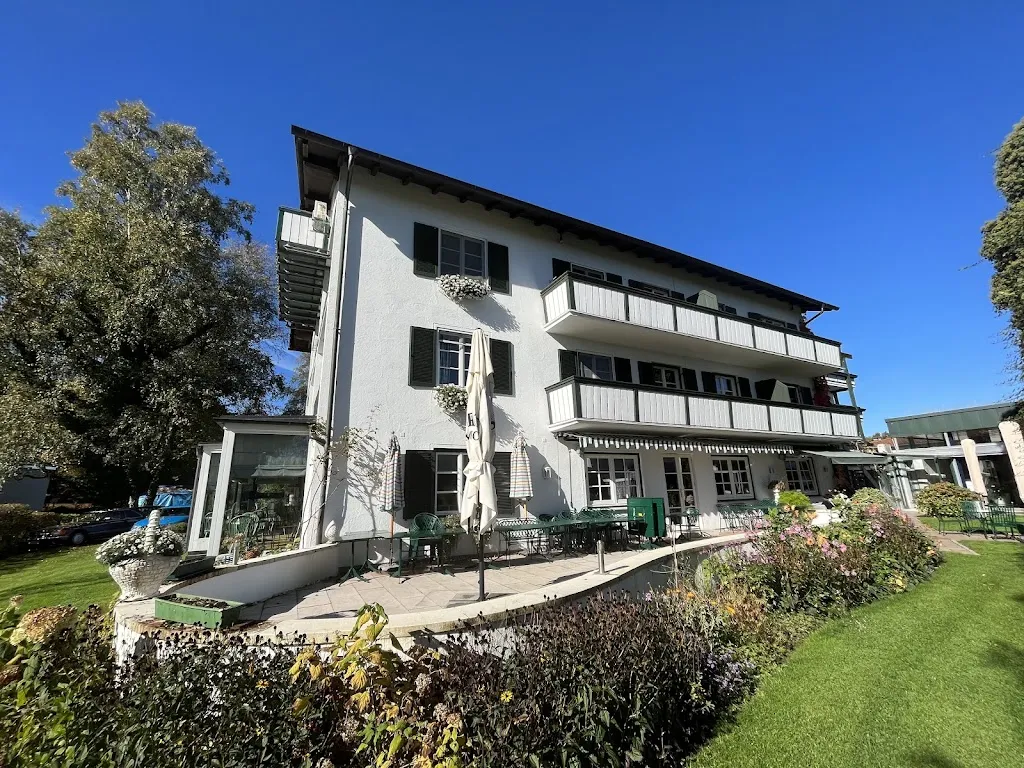 Garden Hotel Reinhart KG_Chiemsee_slider_image_1