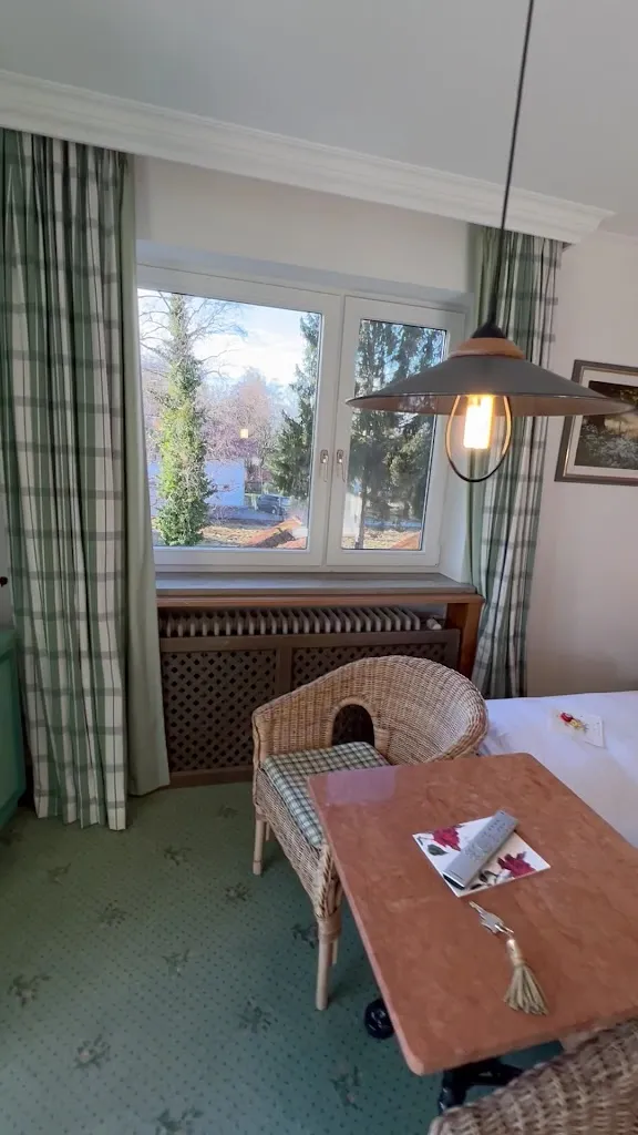 Garden Hotel Reinhart KG_Chiemsee_slider_image_2