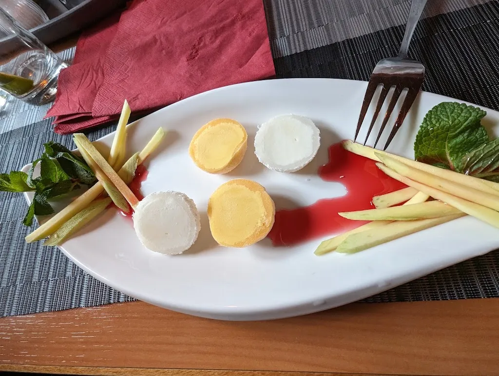 eduardo pagan_Hanoi Restaurant_Bamberg_review