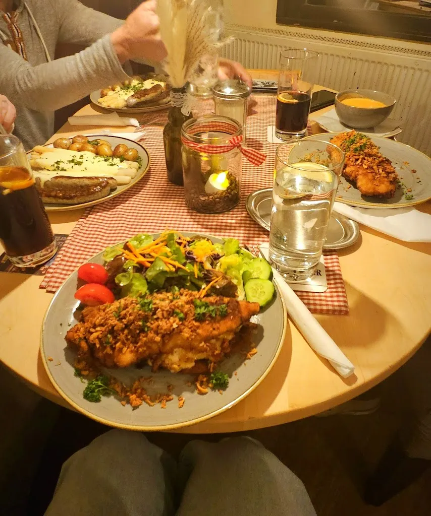 F. H. Khan_Restaurant Zeis_Bamberg_review