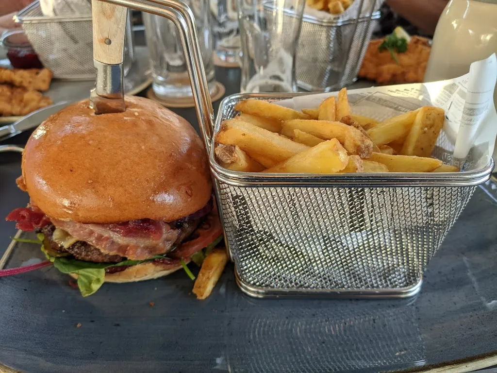 Michael_Rüsselsheimer Bräu_Main_review