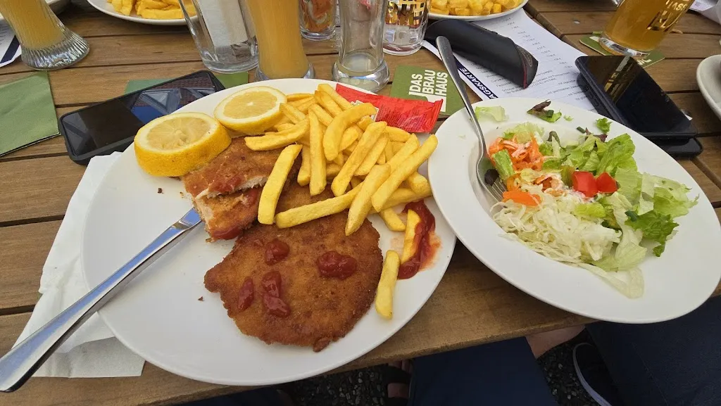 SANDY_Das Brauhaus_Main_review