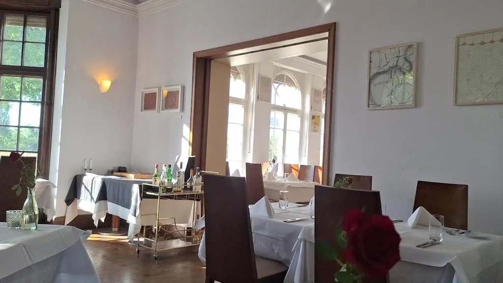 Restaurant Opelvillen_Main_slider_image_2