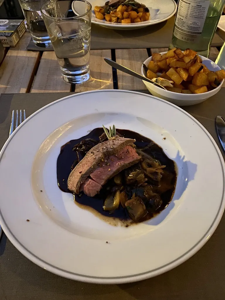 Matthias Klatt_Restaurant Alter Esel_Marktbreit_avis