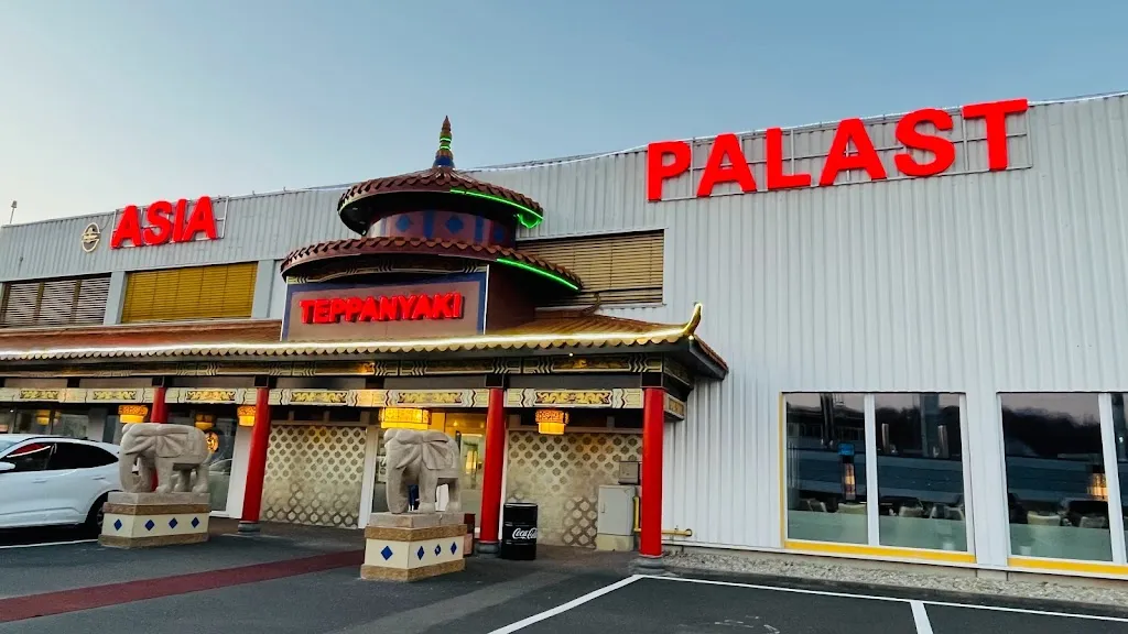 Asia Palast_Würzburg_slider_image_1